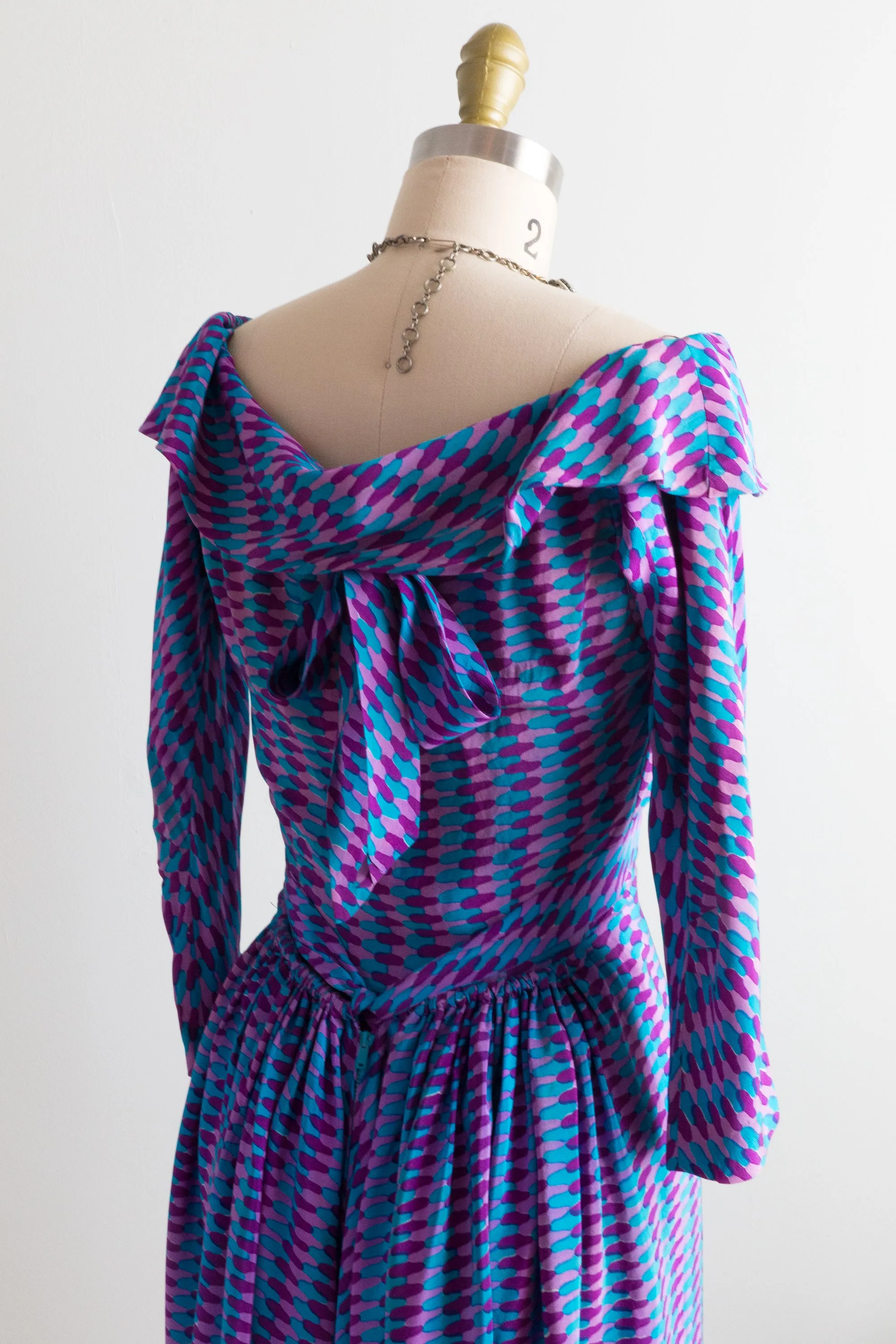 1940's Nettie Rosenstein Abstract Silk Dress With Dramatic Tie Back / Small