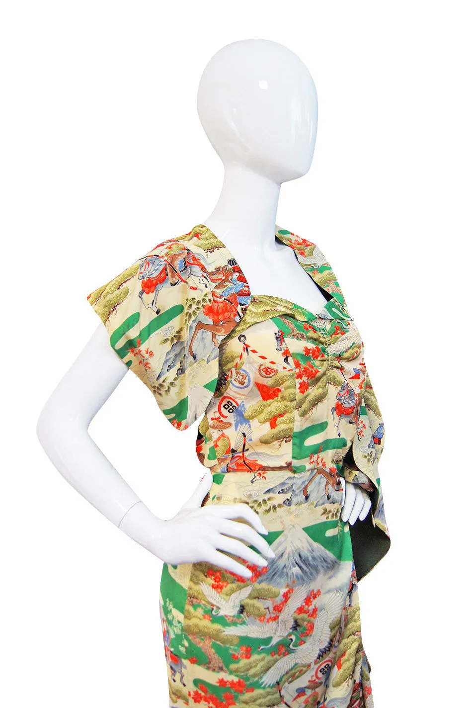 1940s Rare Hawaiian Wiggle Print Dress