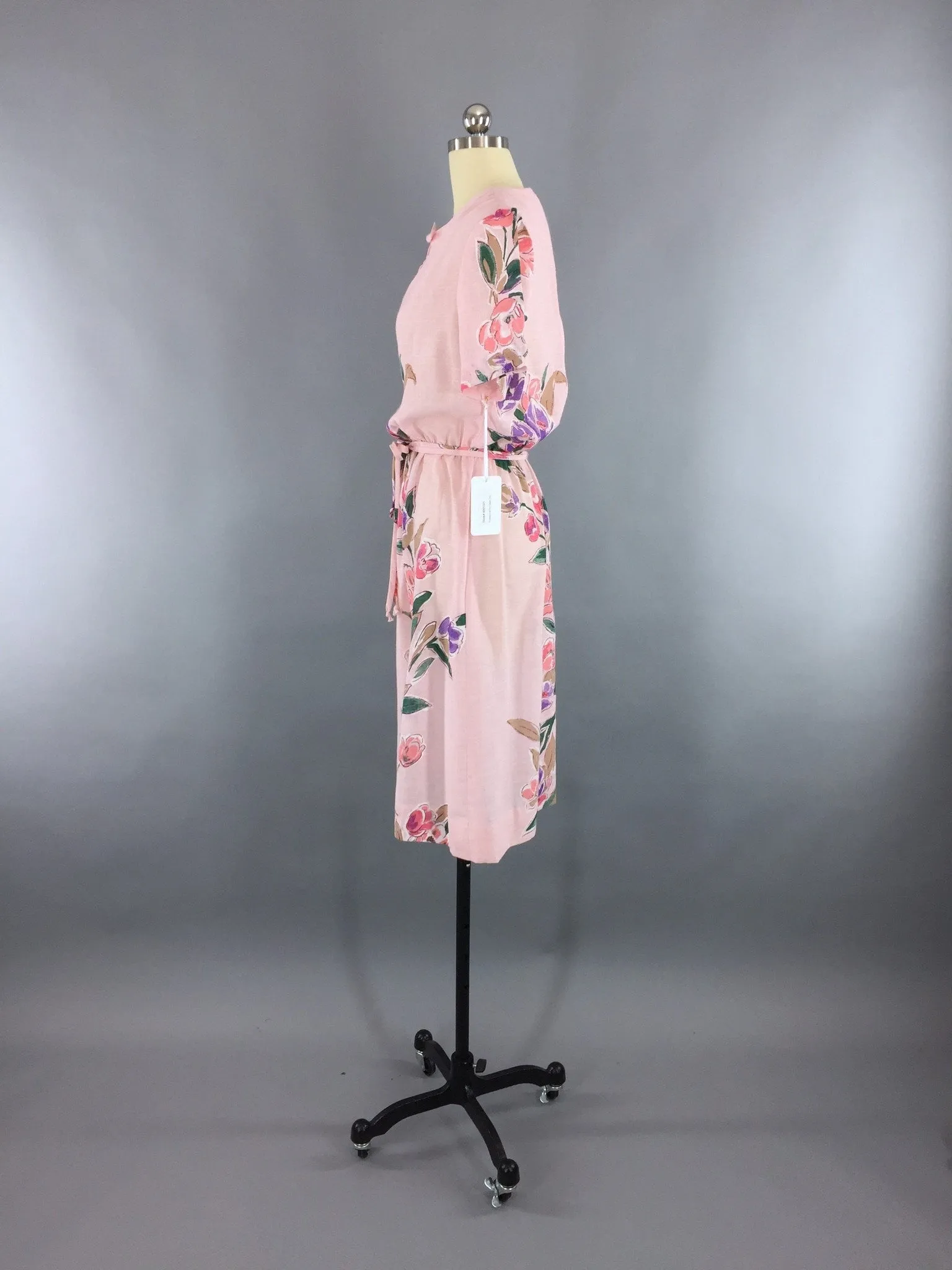 1980s Vintage Pastel Pink Floral Print Dress