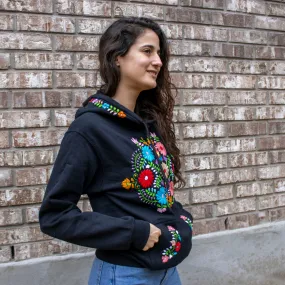 Chilac Floral Embroidered Pullover Hoodie