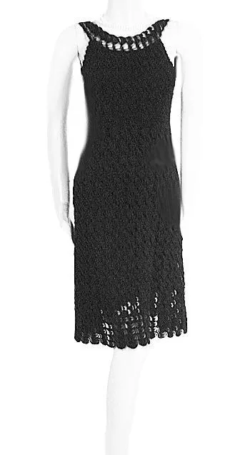 DIANE VON FURSTENBERG $568 RARE STYLE CROCHETED CLASSIC NAVY DRESS WITH SCALLOPED HEM - SIZE LARGE