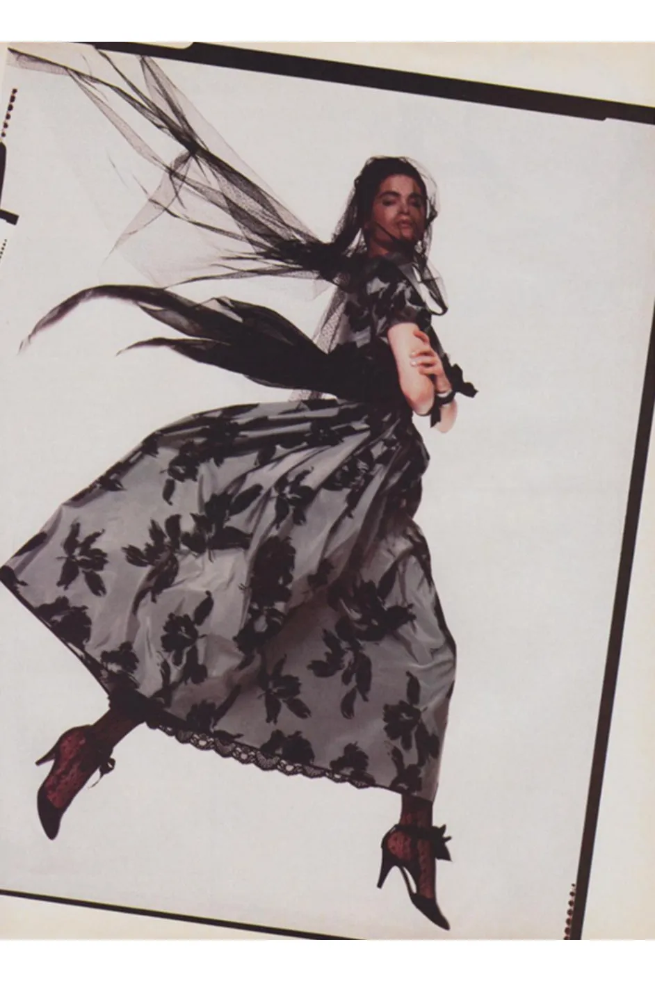 Documented Fall 1984 Geoffrey Beene Couture Silver Grey & Black Silk Dress w Metallic Chiffon Ties