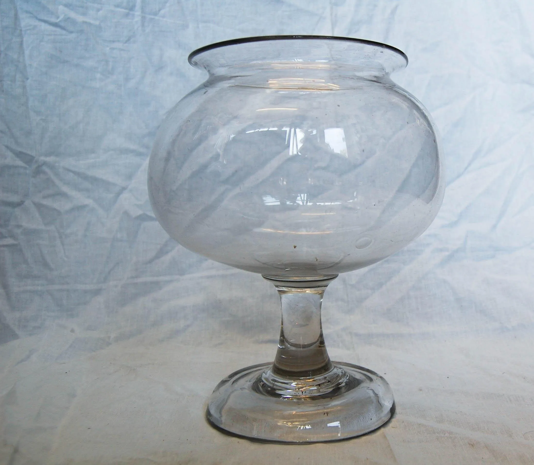 Early Nineteenth Century Glass Leech Jar