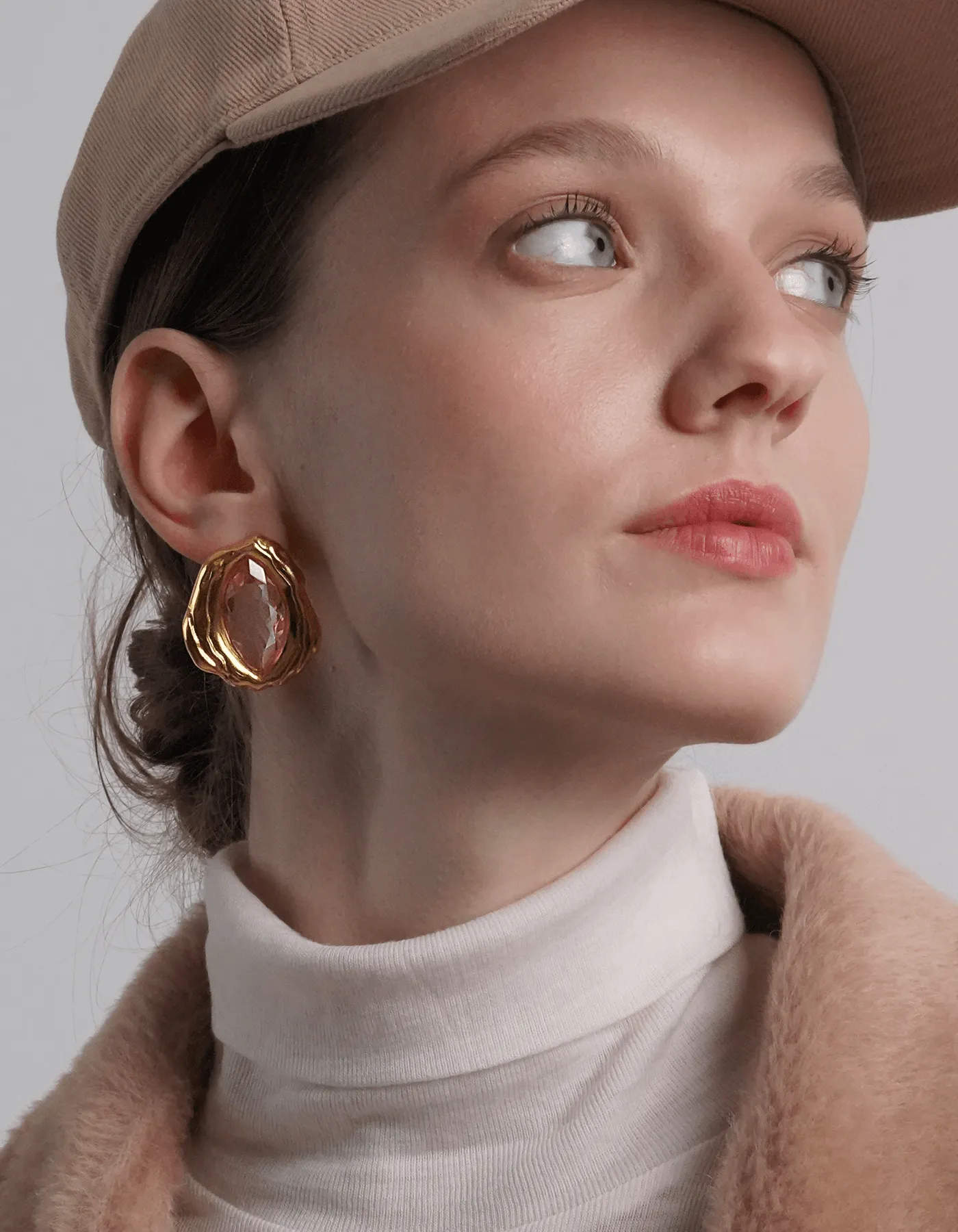 Elle Gold Earrings