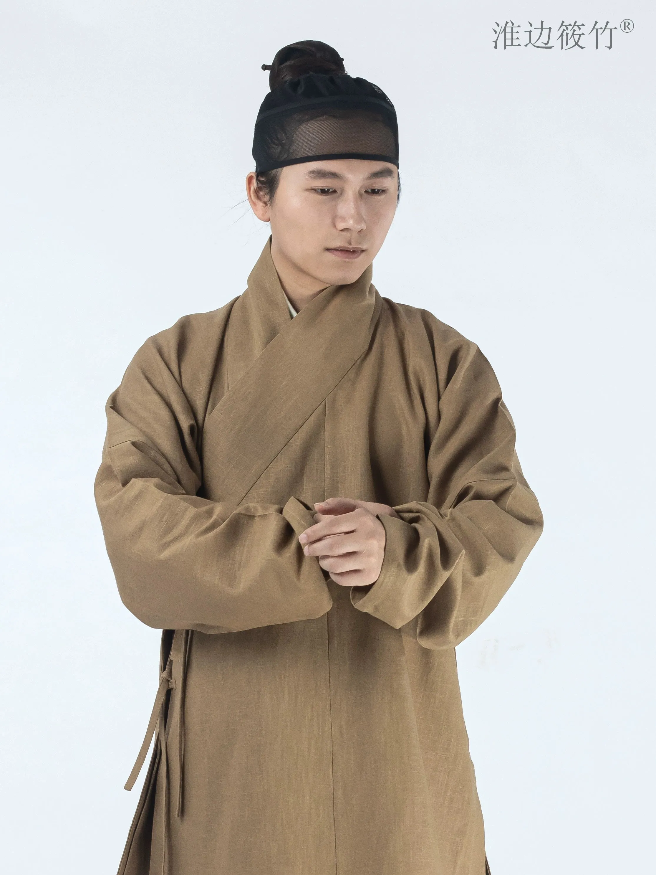 Ping Ming 平民 Ming Dynasty Commoner's Ramie Cross Collar Shirt