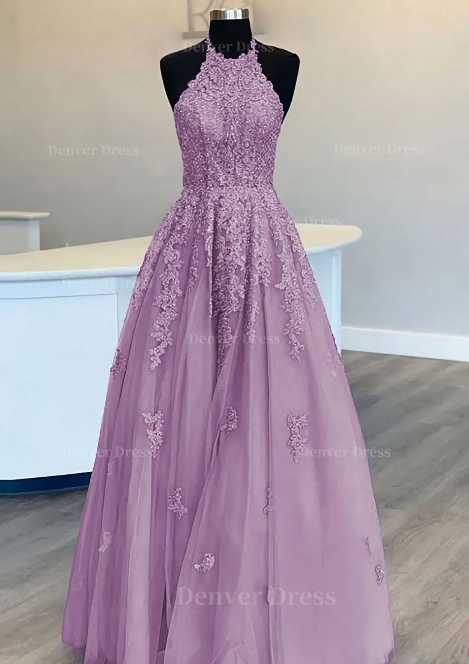 Princess Halter Long/Floor-Length Lace Tulle Prom Dress With Appliqued Beading