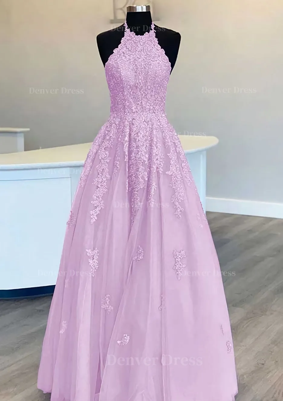 Princess Halter Long/Floor-Length Lace Tulle Prom Dress With Appliqued Beading