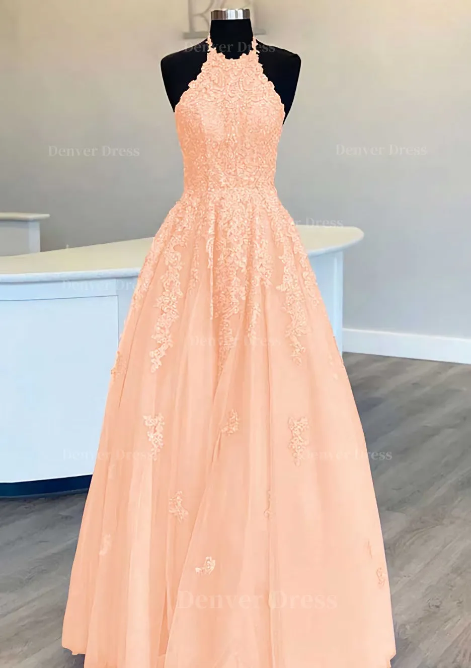 Princess Halter Long/Floor-Length Lace Tulle Prom Dress With Appliqued Beading