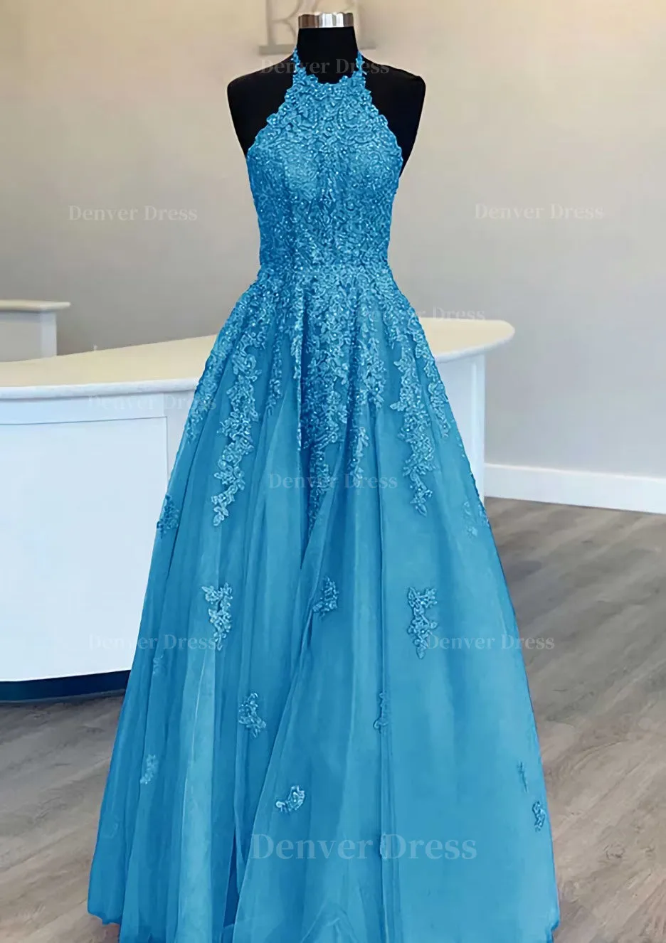 Princess Halter Long/Floor-Length Lace Tulle Prom Dress With Appliqued Beading