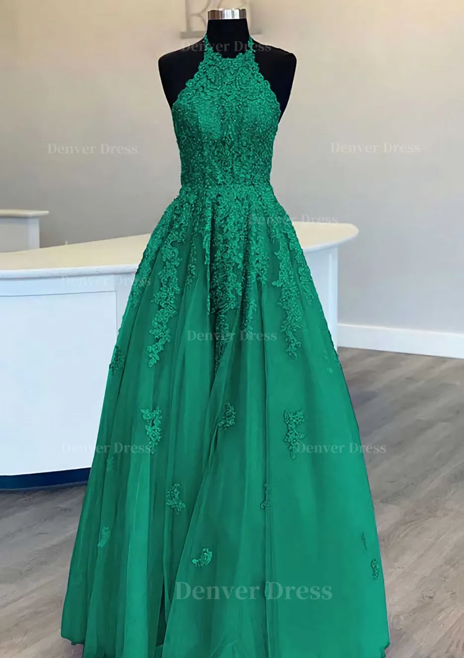 Princess Halter Long/Floor-Length Lace Tulle Prom Dress With Appliqued Beading