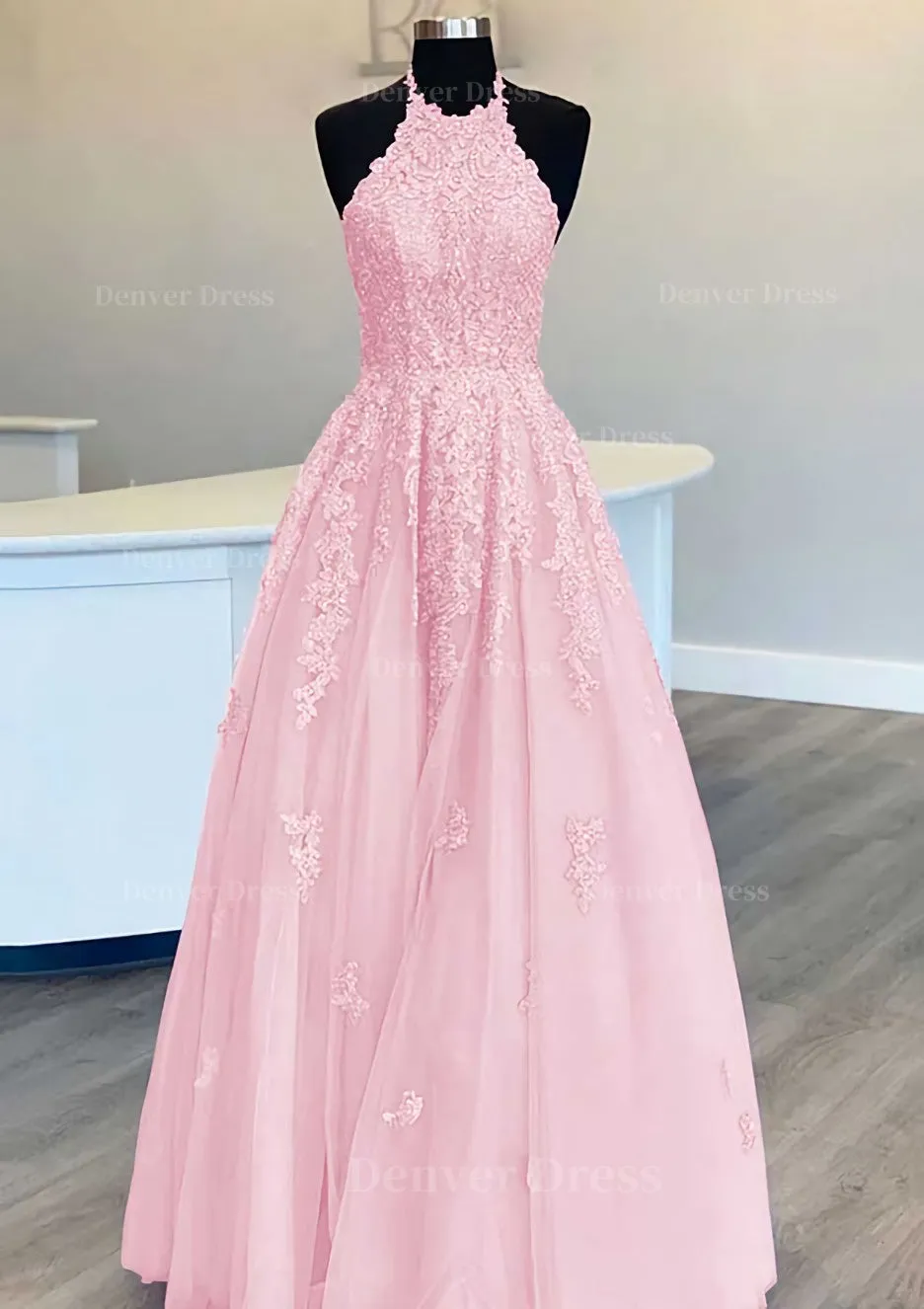 Princess Halter Long/Floor-Length Lace Tulle Prom Dress With Appliqued Beading