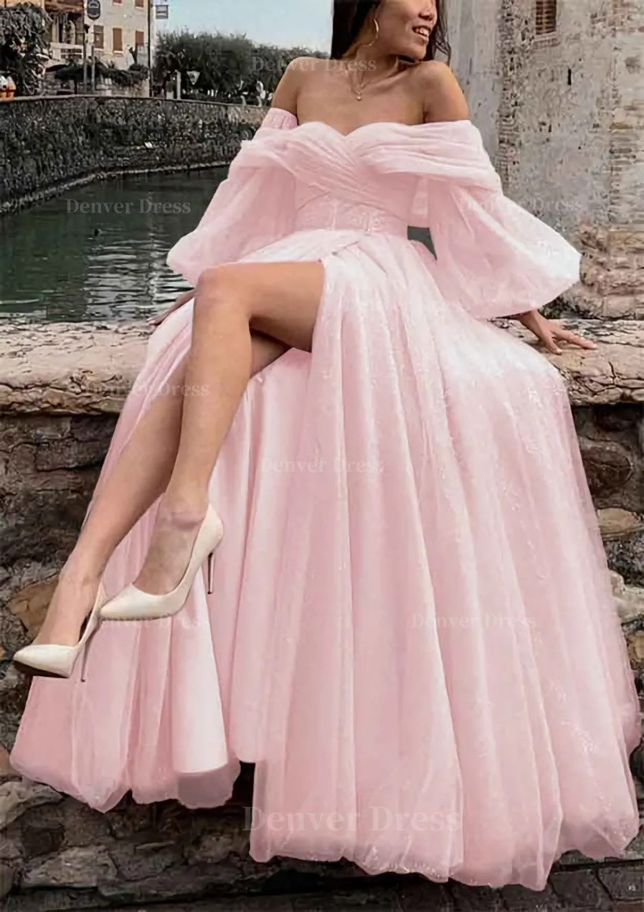 Princess Off-the-Shoulder Sweep Train Tulle Prom Dress With Pleated Split