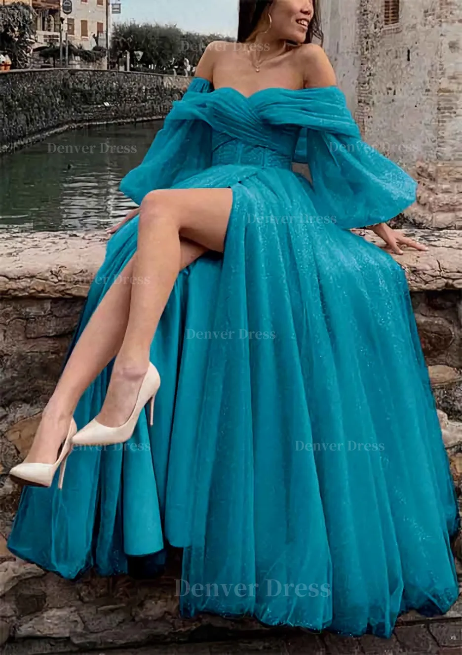 Princess Off-the-Shoulder Sweep Train Tulle Prom Dress With Pleated Split