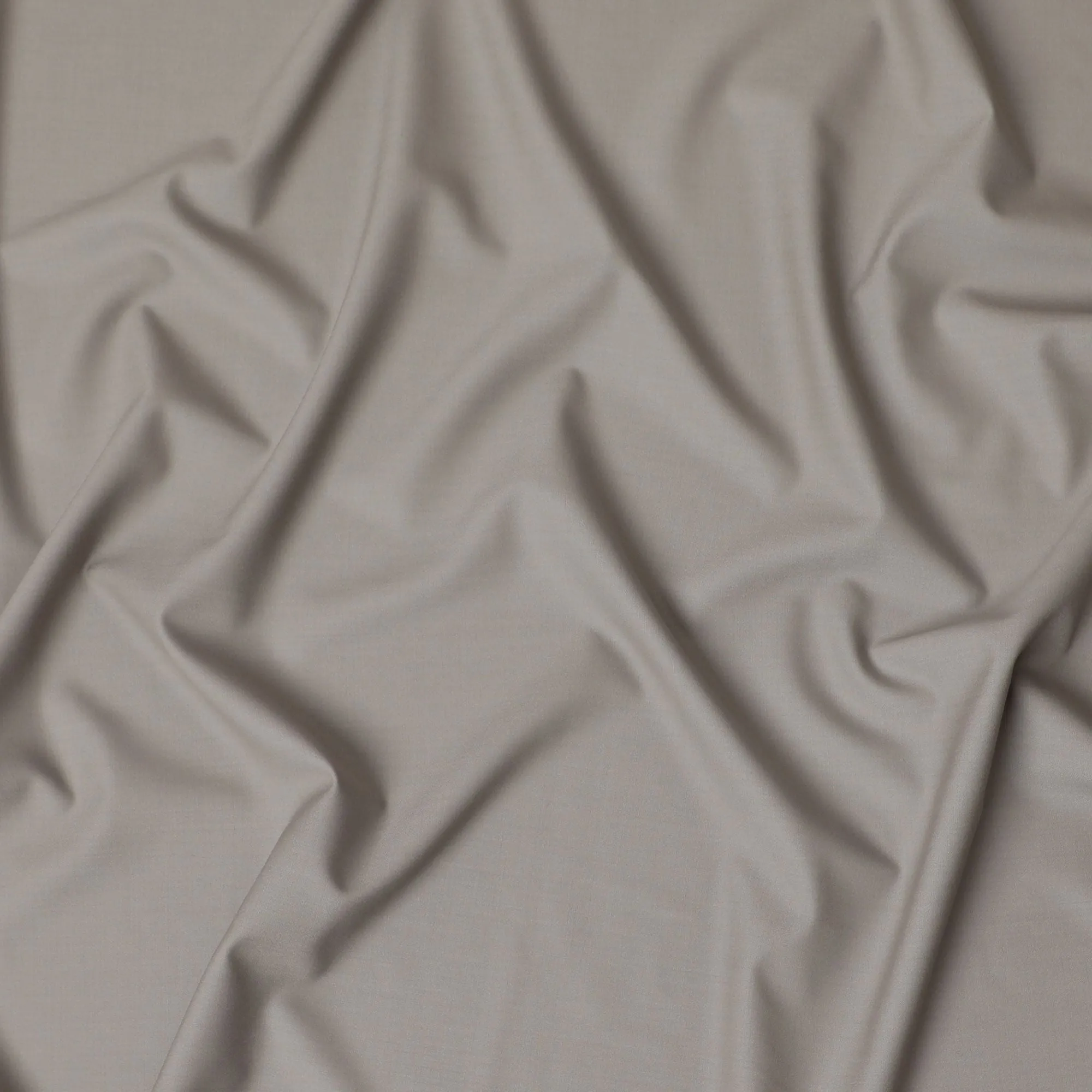 Refined Super 180's Wool & Cashmere Suiting Fabric – 150cm, Khaki beige-D17539