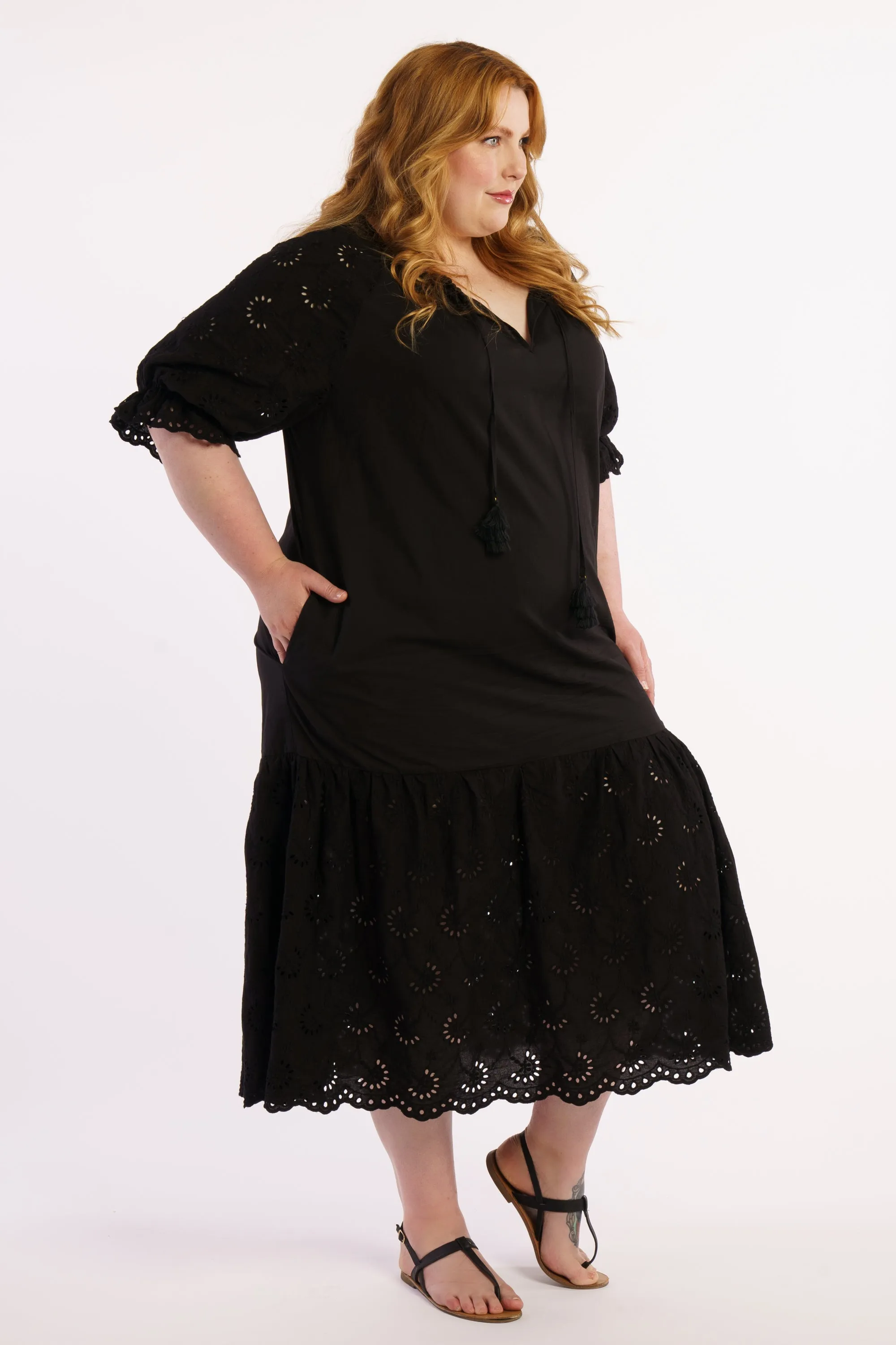 Summer Breeze Broidery Dress - Black - FINAL SALE - LAST ONES -  S (14/16)