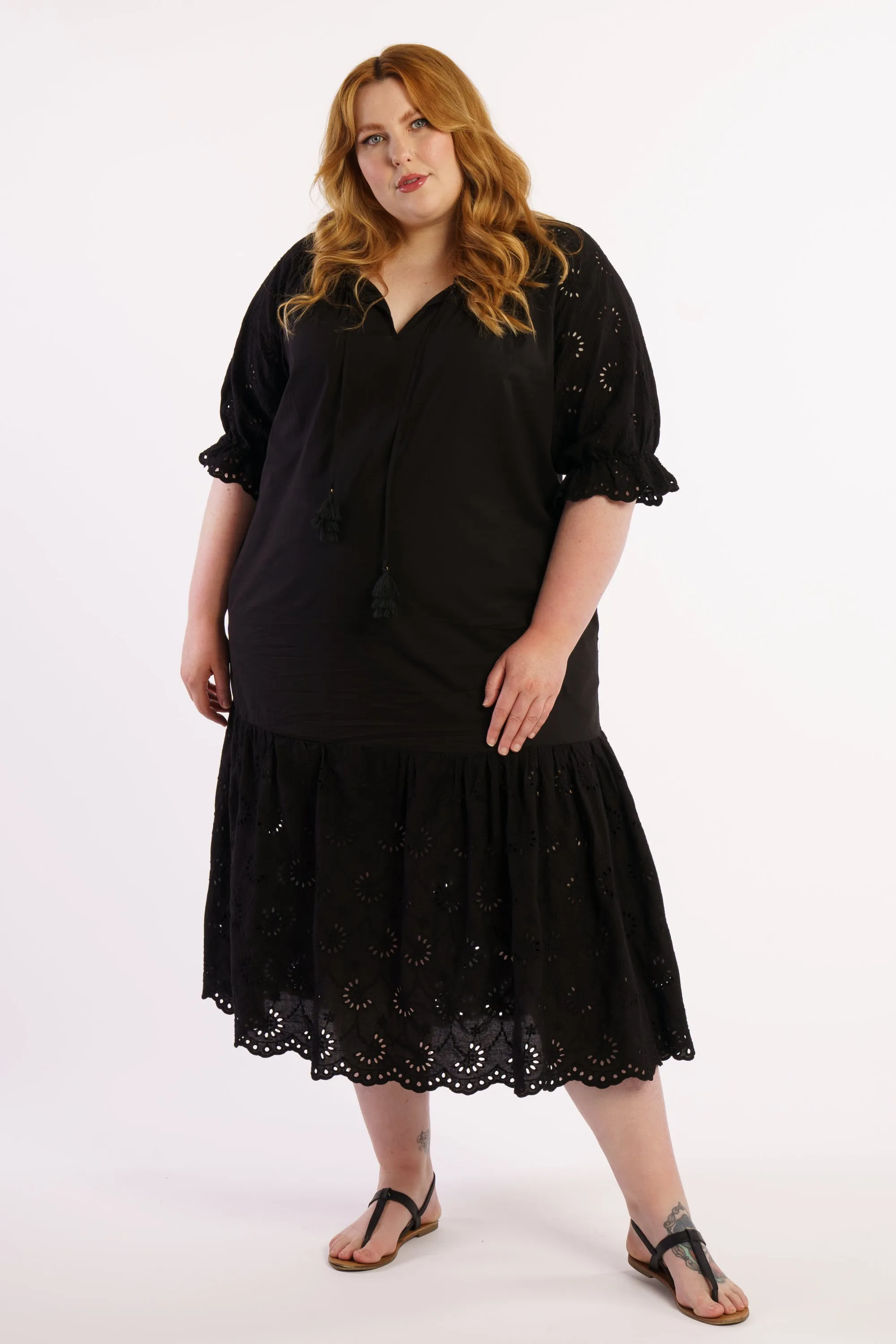 Summer Breeze Broidery Dress - Black - FINAL SALE - LAST ONES -  S (14/16)