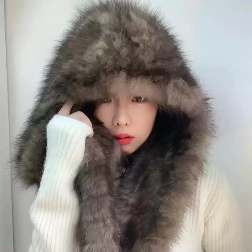 Super 5a sable hat scarf integrated wind and snow hat anti-cold single product soft dense woven handmade winter thickened women