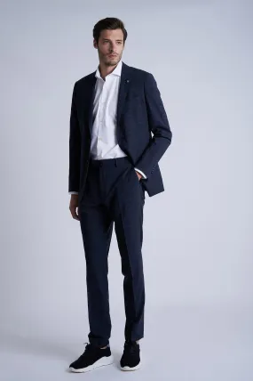 Tailored fit stretch blended wool suit half canvas construction