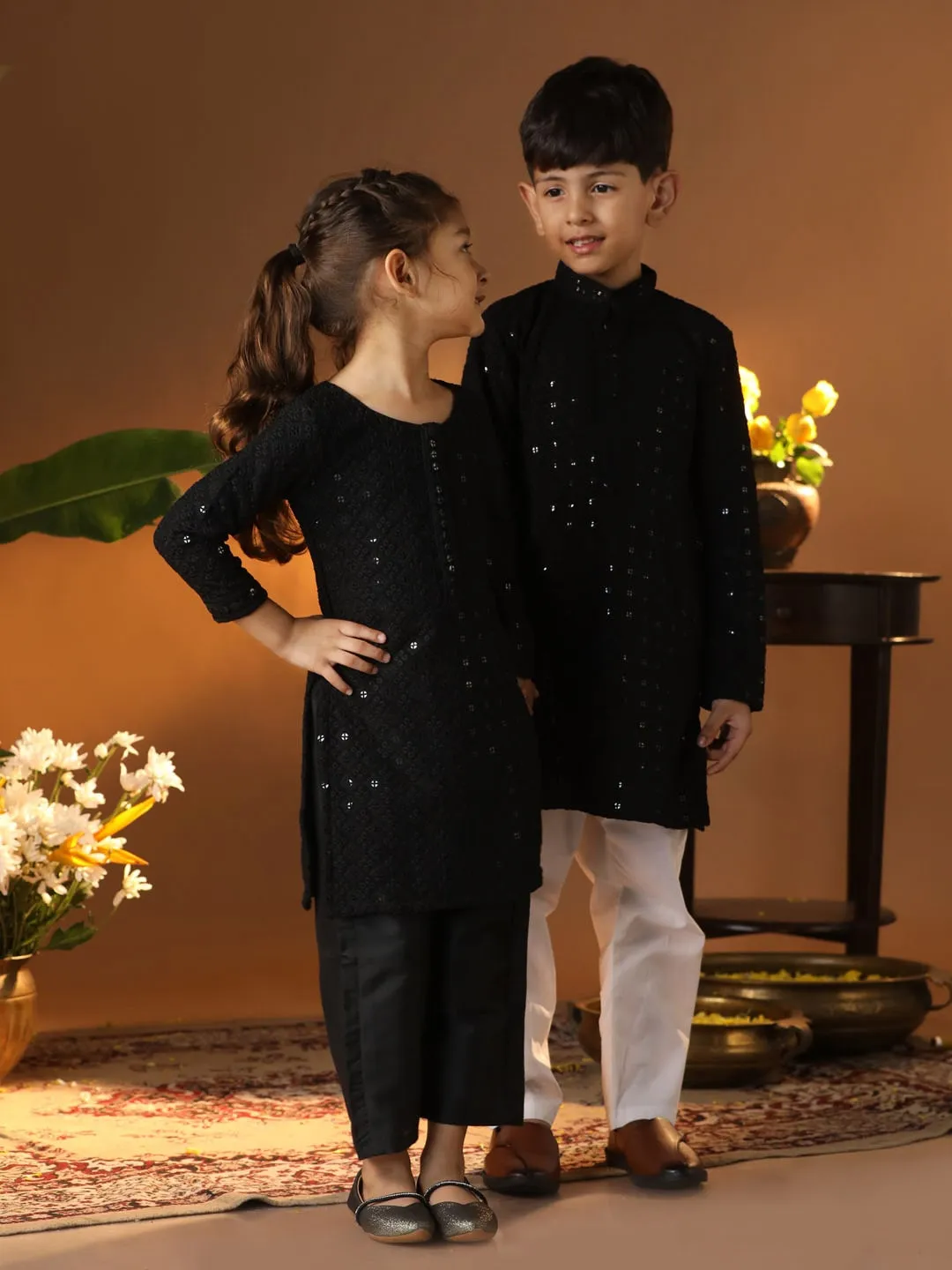 VASTRAMAY Black And White Black BHAI BEHEN Siblings Matching Set