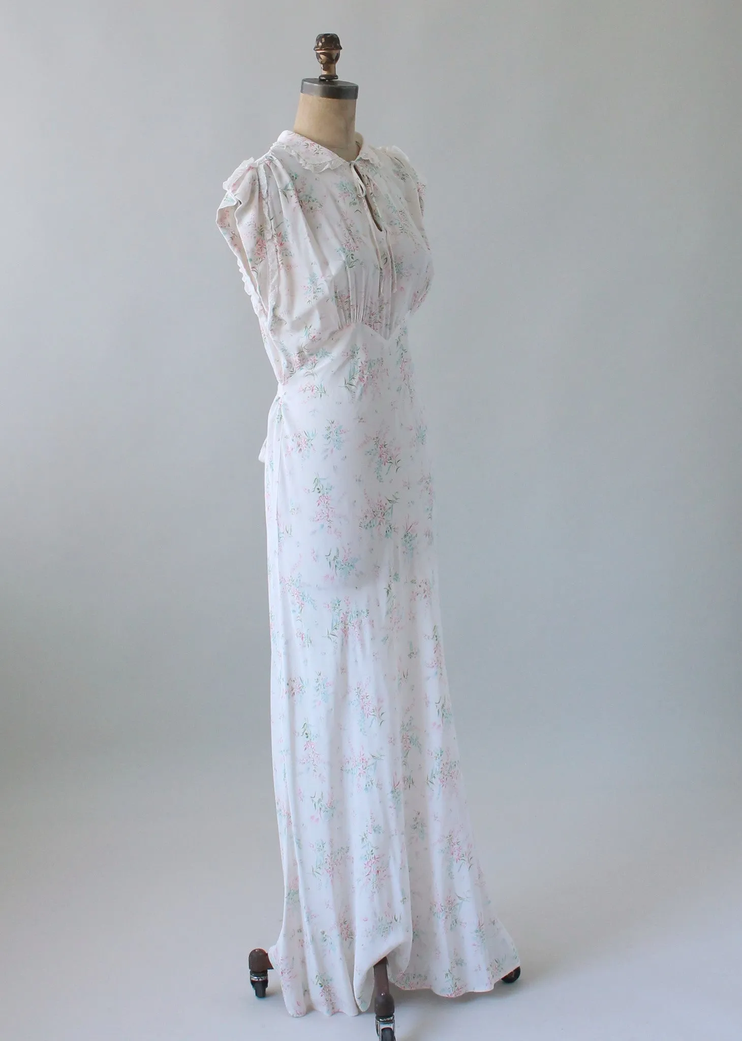 Vintage 1940s Textron Floral Rayon Bias Cut Gown