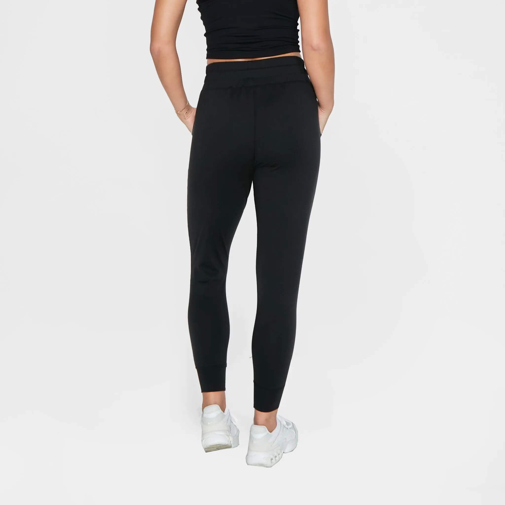 Weekend Joggers - Black