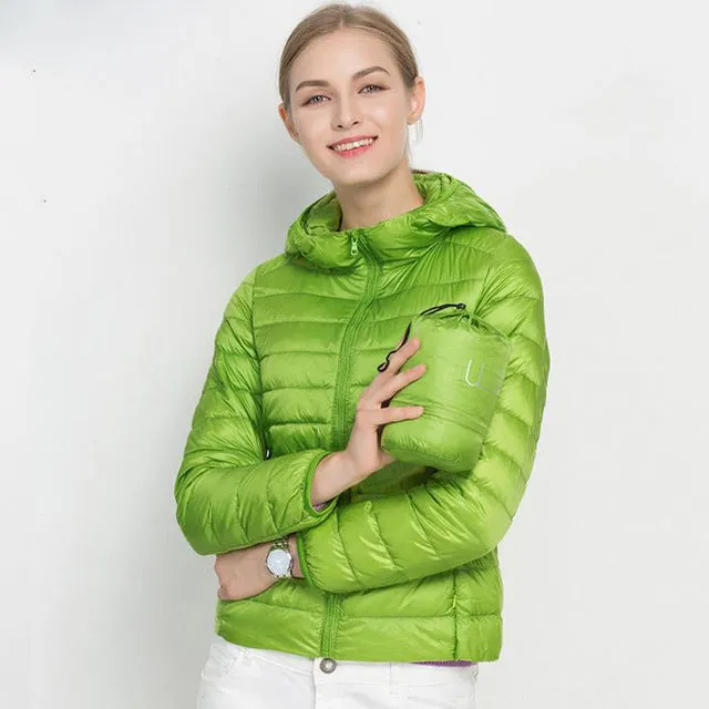 Winter Women Ultra Light Down Jacket 90% Duck Down Hooded Jackets Long Sleeve Warm Slim Coat Parka Female Solid Portabl Outwear