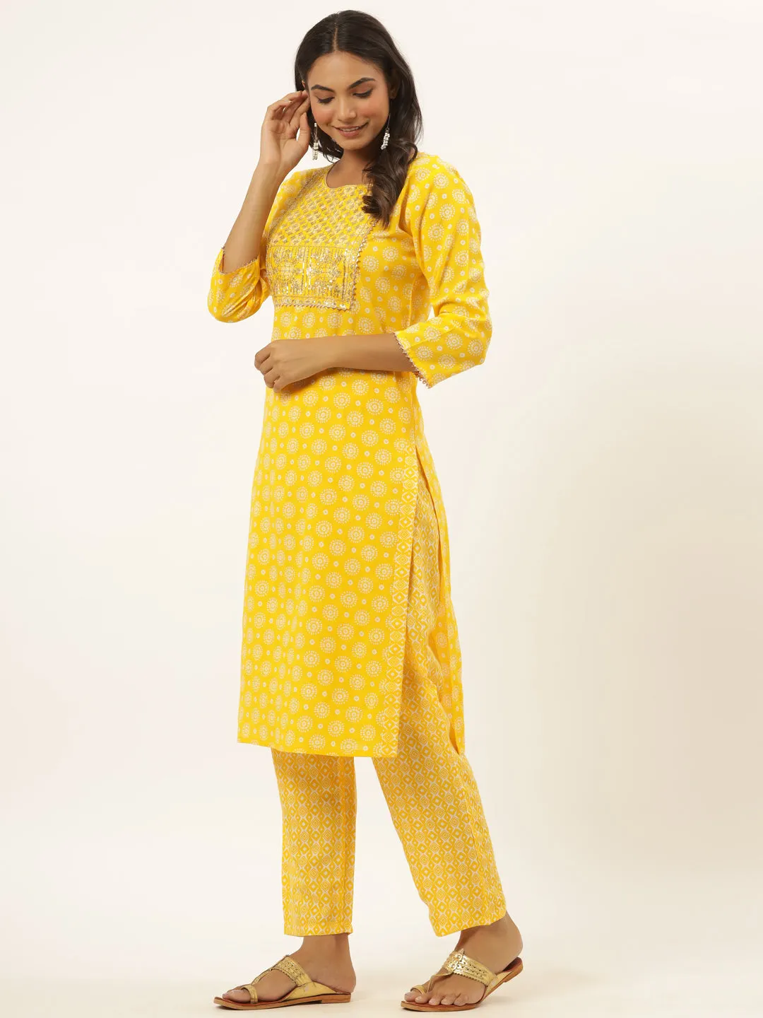 Women Mustrad Rayon Kurta Set